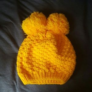 Cute Pompom Beanie